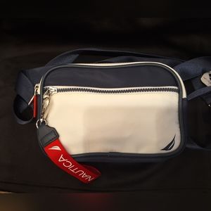 New with tag Nautica bean crossbody bag